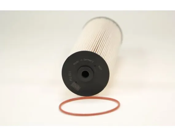 Fuel filter element PU 831 x