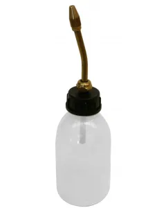Oil can