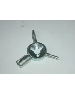 Valve thread cutter