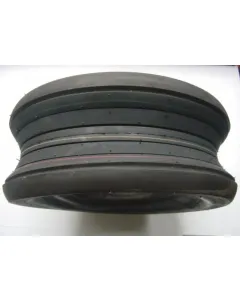 Matériel agricole : Pneus avec chambres à air Attention : Inclure les chambres à air !!! Pneus R 18x8.50-8 MS